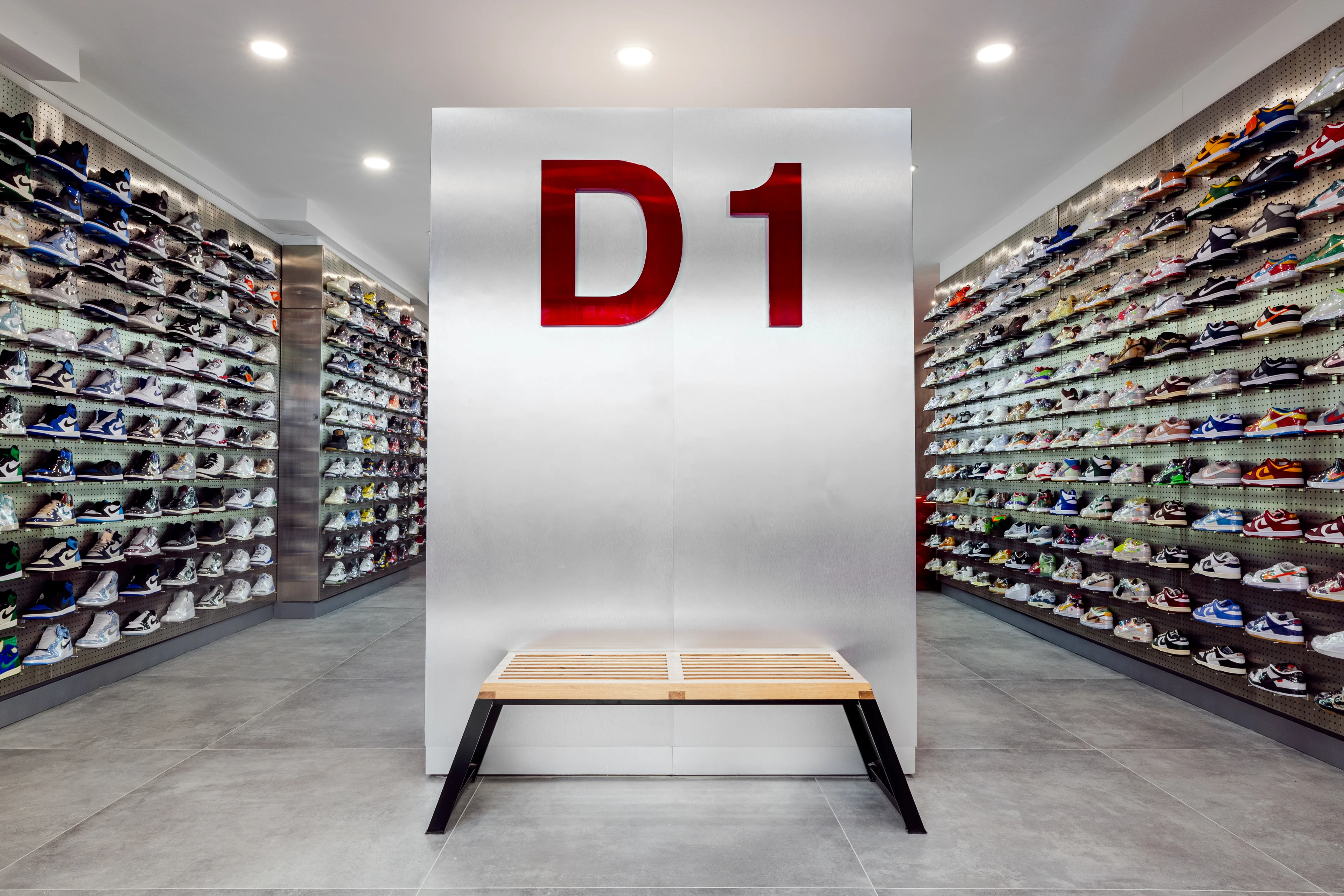 DISTRICT ONE: DEFINING MODERN EDGE